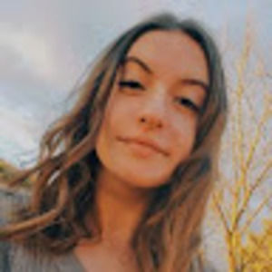 Meet your Posher, Arissa